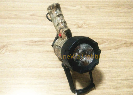 Faro de búsqueda de mano recargable que brilla en la oscuridad para extinción de incendios y rescate, resistente al agua IP66